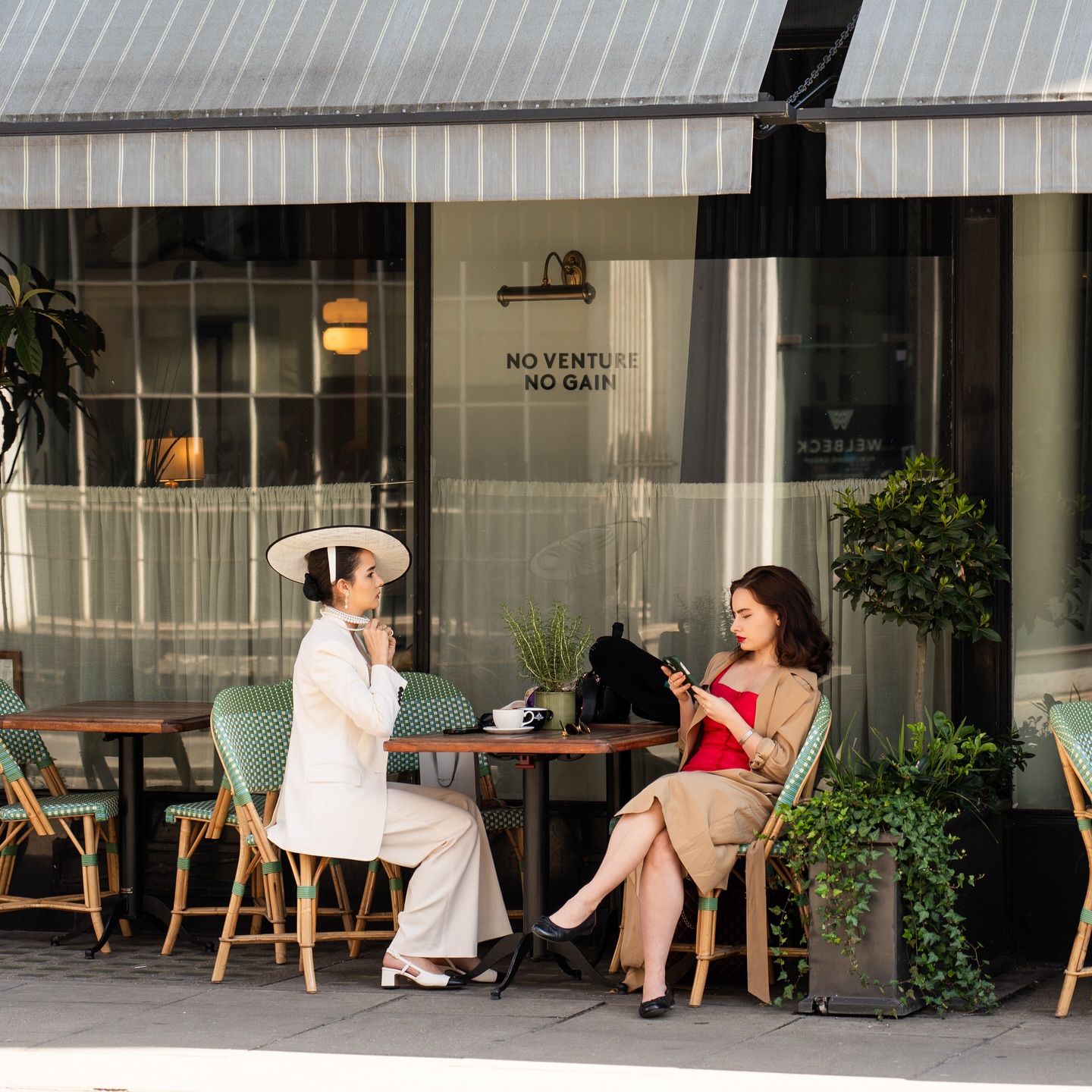 ALFRESCO DINING